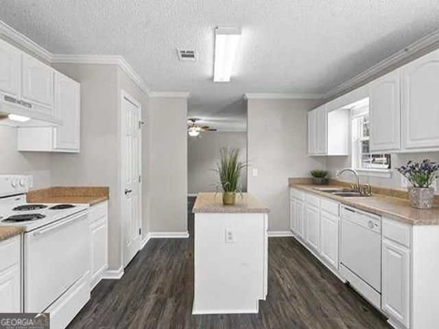 3665 Bolfair Drive NW, Atlanta, GA 30331