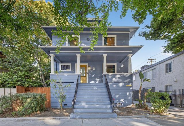 811 18th St, Sacramento, CA 95811