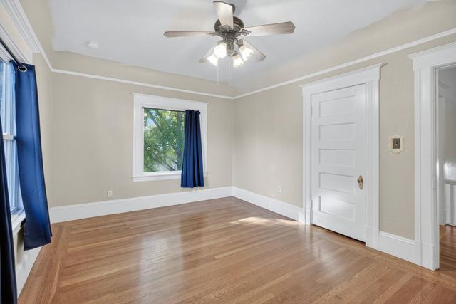 811 18th St, Sacramento, CA 95811