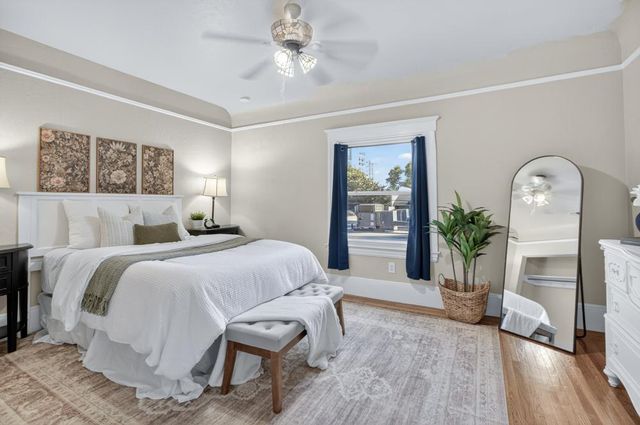 811 18th St, Sacramento, CA 95811