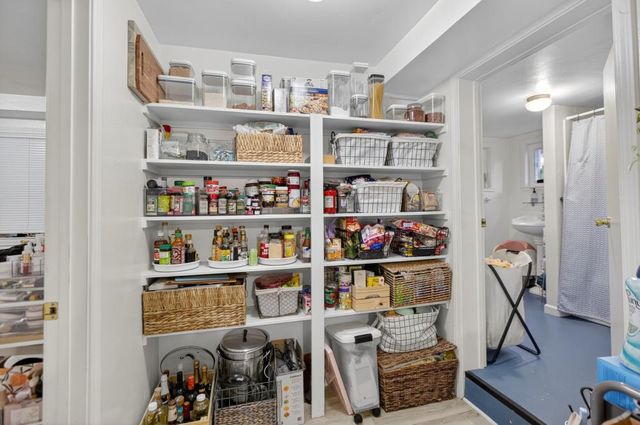 811 18th St, Sacramento, CA 95811