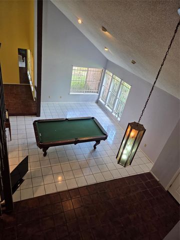 7707 Candlegreen Lane, Houston, TX 77071