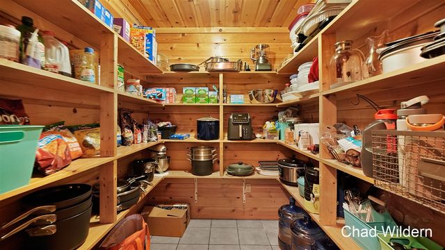 7200 Knapp Street, Ada, MI 49301