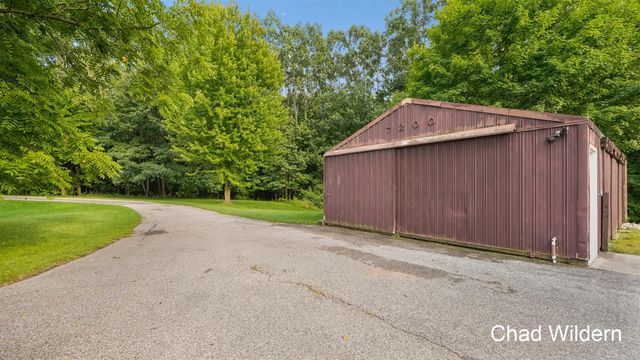 7200 Knapp Street, Ada, MI 49301