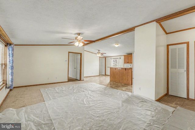 71 MEADOWVIEW DR, New Bloomfield, PA 17068