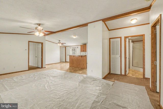 71 MEADOWVIEW DR, New Bloomfield, PA 17068