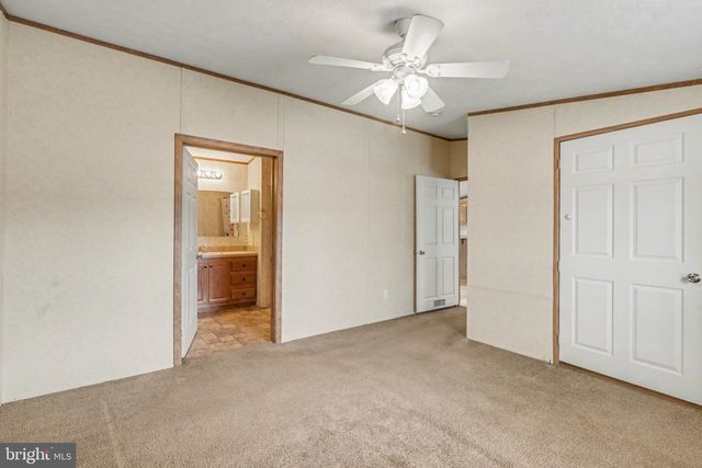 71 MEADOWVIEW DR, New Bloomfield, PA 17068