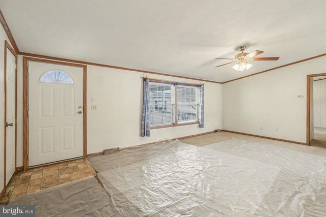 71 MEADOWVIEW DR, New Bloomfield, PA 17068