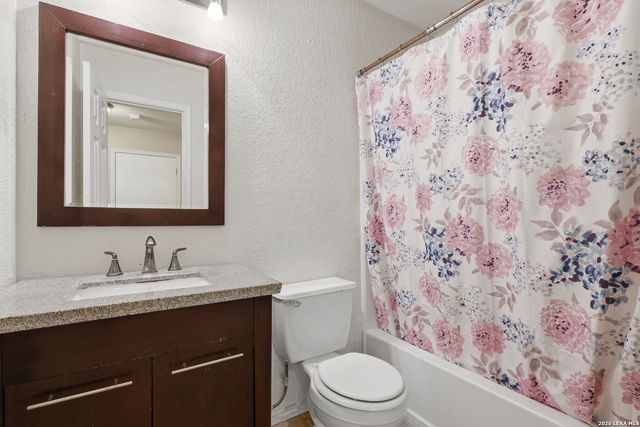 9014 LAGUNA FLS, San Antonio, TX 78251