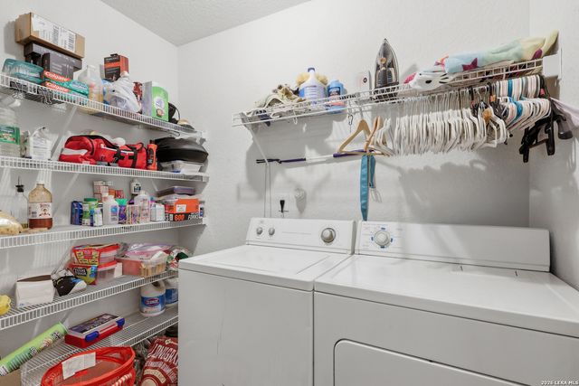 9014 LAGUNA FLS, San Antonio, TX 78251