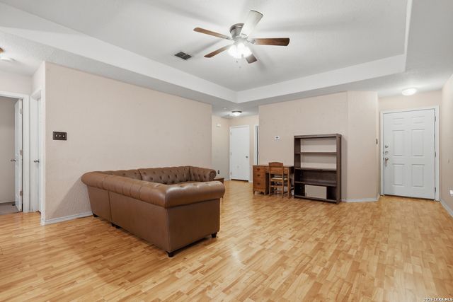 9014 LAGUNA FLS, San Antonio, TX 78251