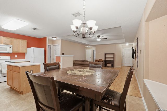 9014 LAGUNA FLS, San Antonio, TX 78251
