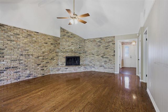 1249 Bayouwood Drive S, Lake Charles, LA 70605