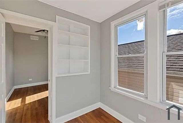 5144 S HERMITAGE Avenue, Chicago, IL 60609