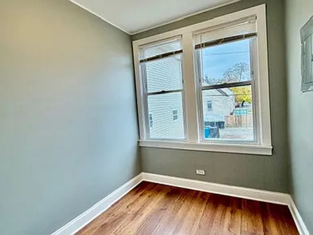 5144 S HERMITAGE Avenue, Chicago, IL 60609