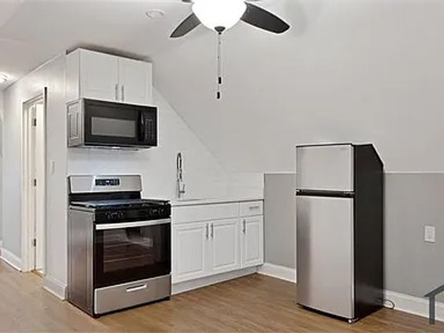 5144 S HERMITAGE Avenue, Chicago, IL 60609
