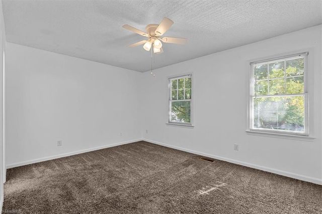 5012 Marigold Way, Greensboro, NC 27410