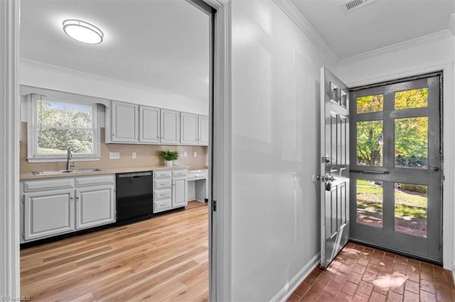 5012 Marigold Way, Greensboro, NC 27410