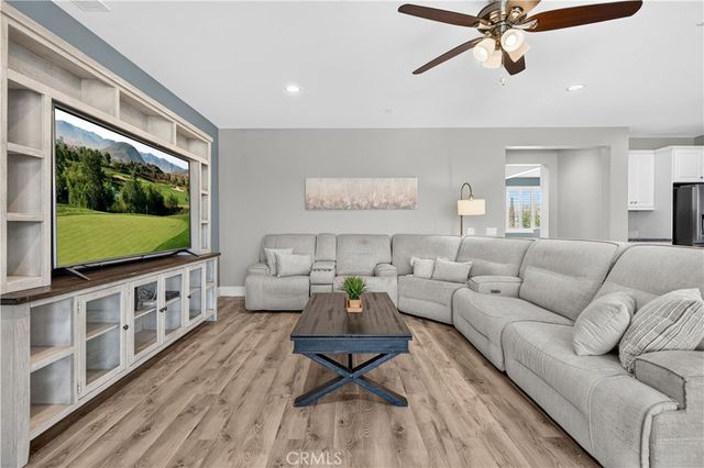 30598 Cricket Road, Murrieta, CA 92563