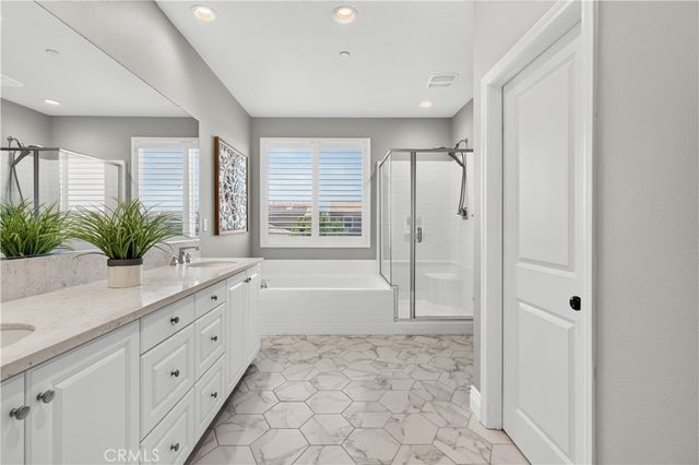 30598 Cricket Road, Murrieta, CA 92563