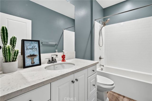 30598 Cricket Road, Murrieta, CA 92563
