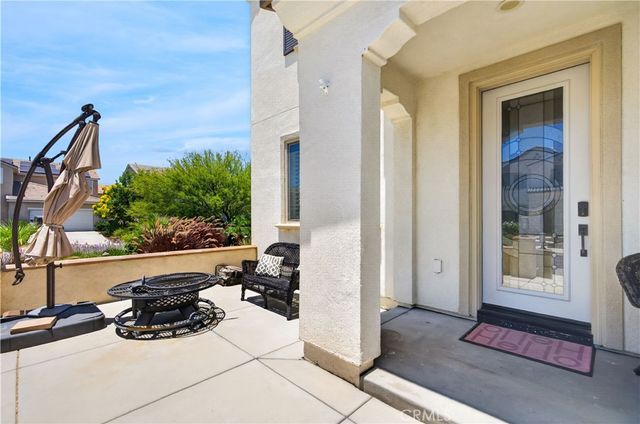 30598 Cricket Road, Murrieta, CA 92563