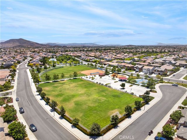30598 Cricket Road, Murrieta, CA 92563