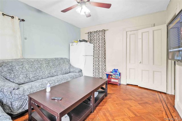 86-16 120th Street, Richmond Hill, NY 11418
