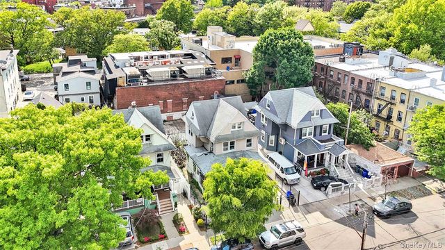 86-16 120th Street, Richmond Hill, NY 11418