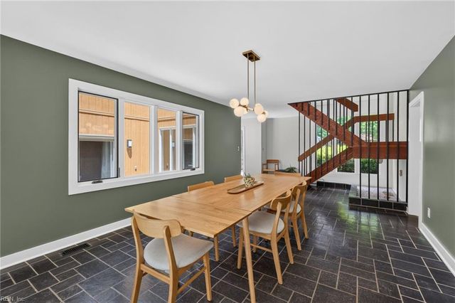1211 Scottland TER, Newport News, VA 23606
