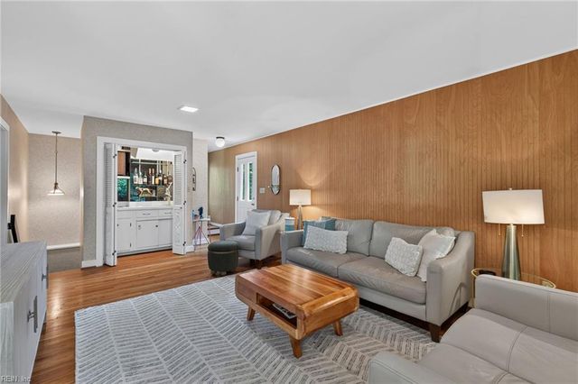 1211 Scottland TER, Newport News, VA 23606