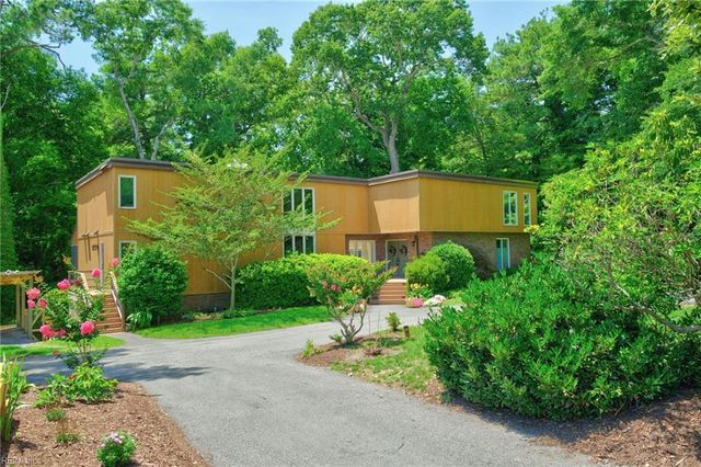 1211 Scottland TER, Newport News, VA 23606
