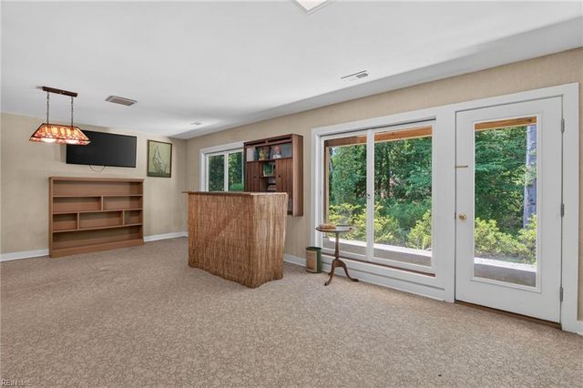 1211 Scottland TER, Newport News, VA 23606
