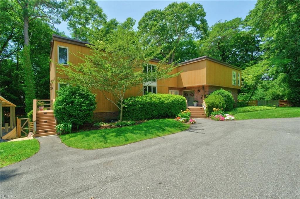 1211 Scottland TER, Newport News, VA 23606