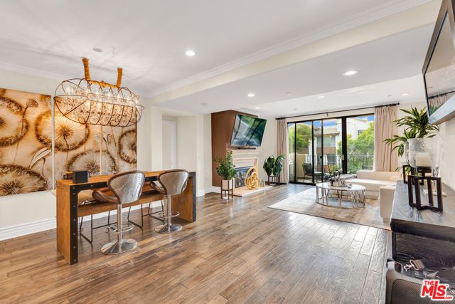 1530 Camden Avenue 304, Los Angeles, CA 90025