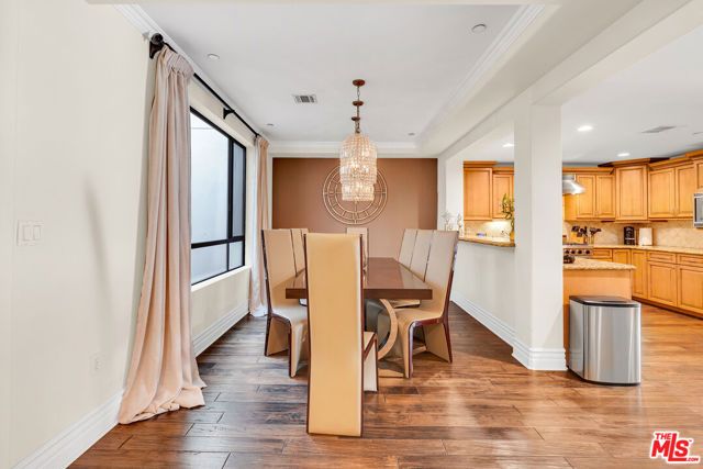 1530 Camden Avenue 304, Los Angeles, CA 90025