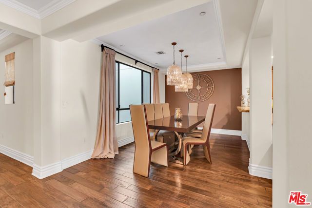 1530 Camden Avenue 304, Los Angeles, CA 90025