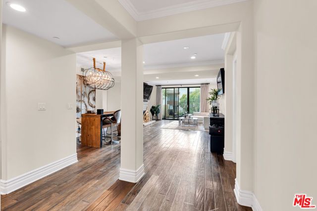 1530 Camden Avenue 304, Los Angeles, CA 90025