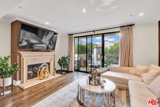 1530 Camden Avenue 304, Los Angeles, CA 90025