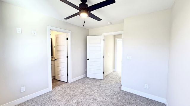 305 Pollard Rd Unit B, Clarksville, TN 37042