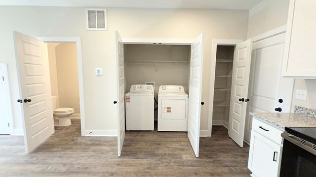 305 Pollard Rd Unit B, Clarksville, TN 37042