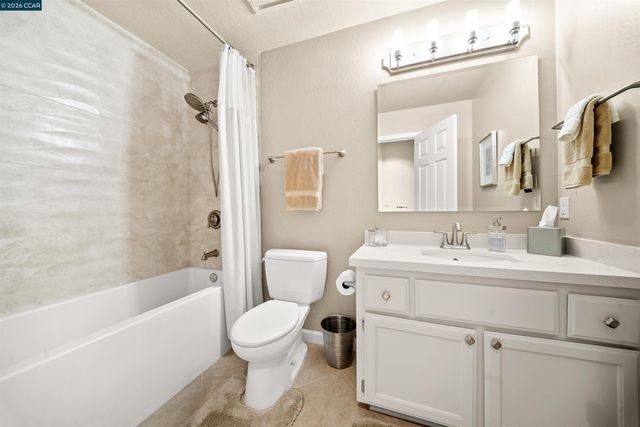 525 Silver Oak Ln, Danville, CA 94506