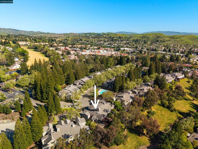 525 Silver Oak Ln, Danville, CA 94506