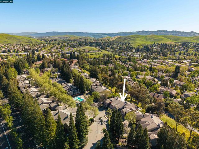 525 Silver Oak Ln, Danville, CA 94506