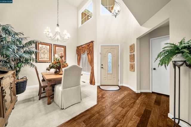 525 Silver Oak Ln, Danville, CA 94506