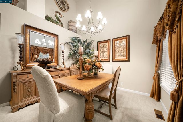 525 Silver Oak Ln, Danville, CA 94506