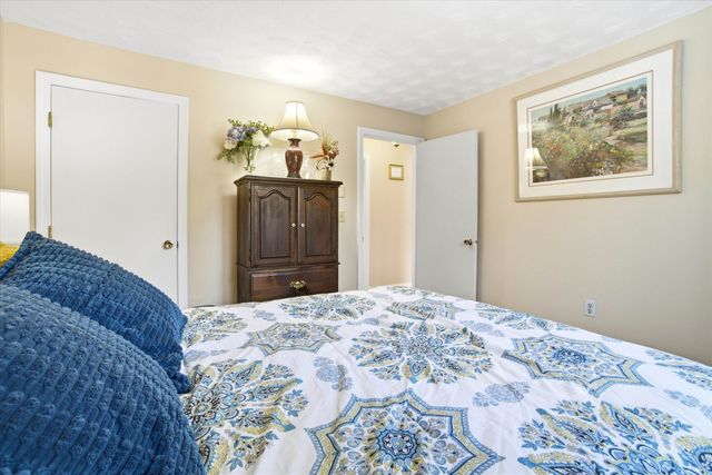 465 Clinton Street, Concord, NH 03301