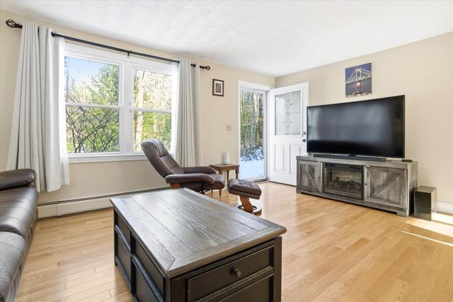 465 Clinton Street, Concord, NH 03301