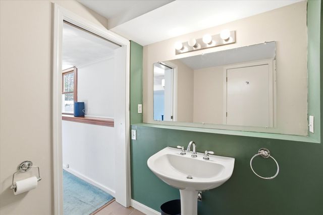 465 Clinton Street, Concord, NH 03301