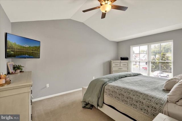 25 WHITEPINE GULCH, Reading, PA 19607